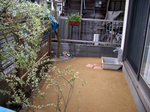 ガーデンリフォーム　真砂土舗装